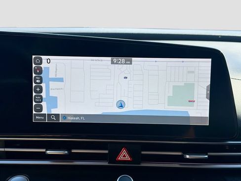 Certified 2025 Hyundai Elantra SEL FWD image 13