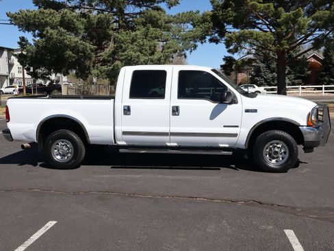 Used 2001 Ford F250 XL AWD/4WD image 3