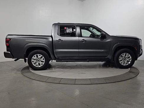 Certified 2024 Nissan Frontier SV w/ SV Convenience Package image 8