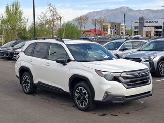 Used 2025 Subaru Forester Premium w/ Convenience Package #2 video 1