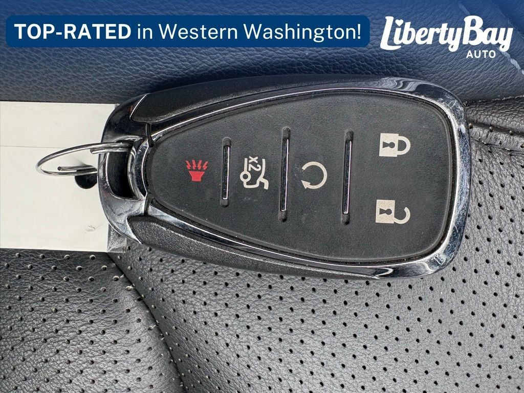 Used 2022 Chevrolet Camaro LT RWD image 43