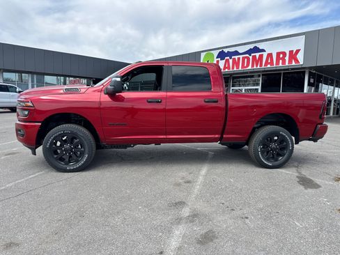 New 2026 RAM 2500 Big Horn AWD/4WD image 3