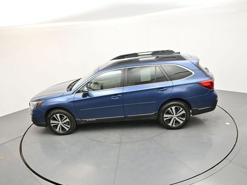 Used 2019 Subaru Outback 3.6R Limited image 26