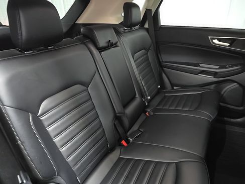 Used 2023 Ford Edge SEL w/ Convenience Package AWD/4WD image 22