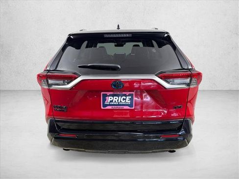 Used 2024 Toyota RAV4 XSE w/ Premium Package AWD/4WD image 5