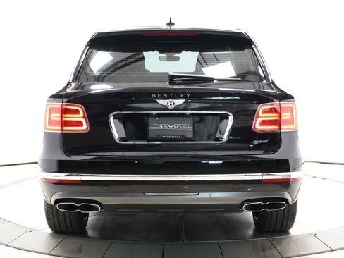 Used 2020 Bentley Bentayga Plug-In Hybrid AWD/4WD image 70