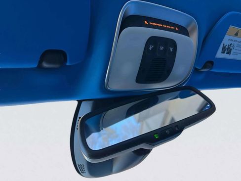 Used 2022 McLaren GT RWD image 22