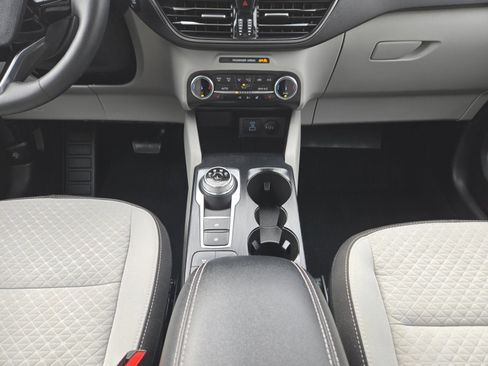 Used 2023 Ford Escape Active image 21