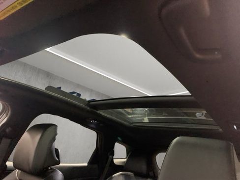 Used 2026 Kia Sportage X-Line w/ X-Line Technology Package image 8