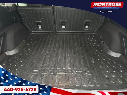 Used 2022 Subaru Outback Premium image 27