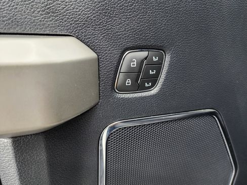 Used 2022 Ford F250 Lariat image 45