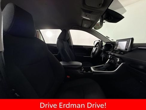 Certified 2020 Toyota RAV4 LE FWD image 24