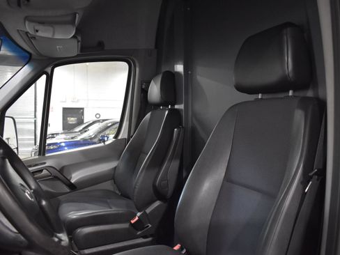Used 2017 Mercedes-Benz Sprinter 3500 image 17
