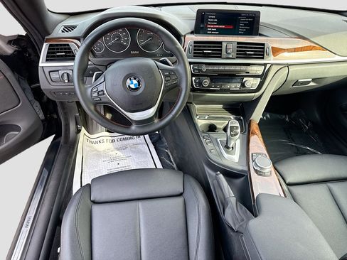 Used 2020 BMW 430i xDrive Coupe w/ Convenience Package image 17