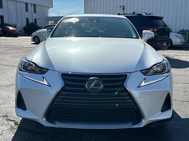 Used 2018 Lexus IS 300 AWD w/ Comfort Package image 4