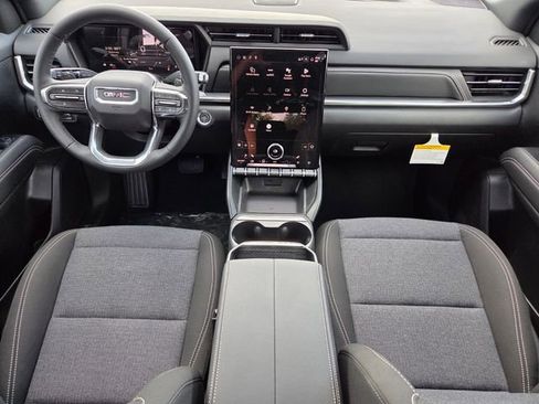 New 2026 GMC Terrain Elevation w/ Black Edition FWD image 7