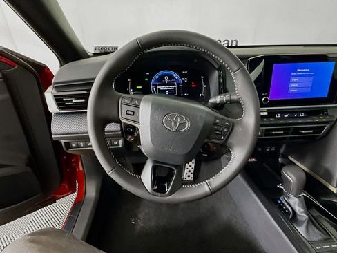 New 2026 Toyota Camry Hybrid AWD/4WD image 11