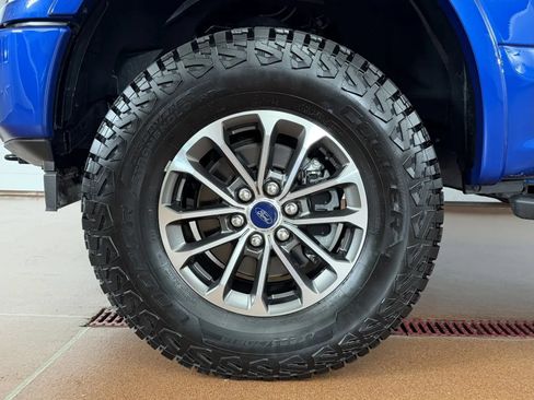 Used 2018 Ford F150 XLT w/ Equipment Group 302A Luxury AWD/4WD image 8