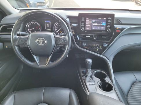 Used 2024 Toyota Camry SE FWD image 7