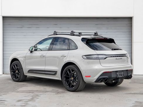 Certified 2025 Porsche Macan GTS AWD/4WD image 3