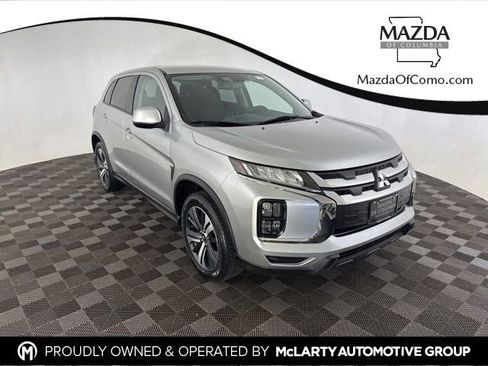 Used 2023 Mitsubishi Outlander Sport SE AWD/4WD image 1