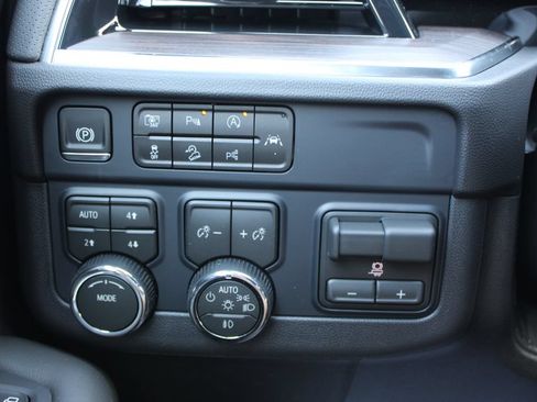 New 2027 Chevrolet Tahoe Premier w/ Advanced Technology Package AWD/4WD image 46