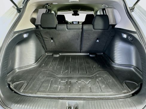Used 2025 Honda HR-V LX image 26
