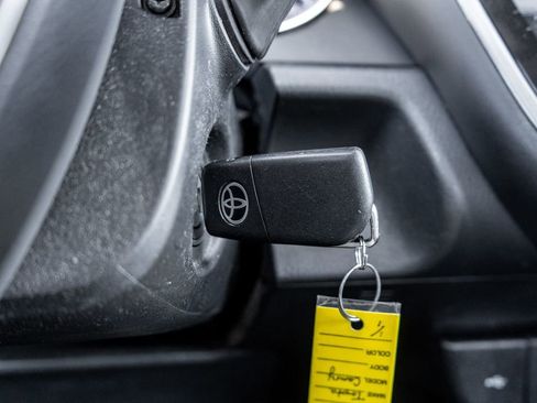 Used 2022 Toyota Camry LE FWD image 23