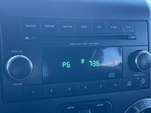 Used 2018 Jeep Wrangler Unlimited Sport S image 15