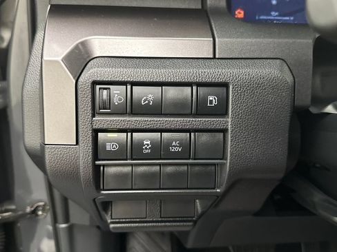 Certified 2025 Toyota 4Runner TRD Off-Road AWD/4WD image 29
