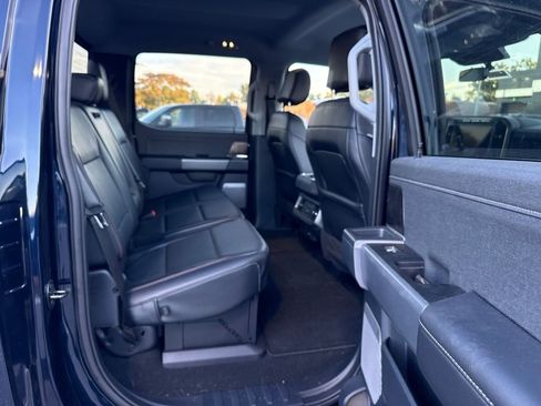 Used 2023 Ford F350 Lariat w/ Lariat Ultimate Package image 39
