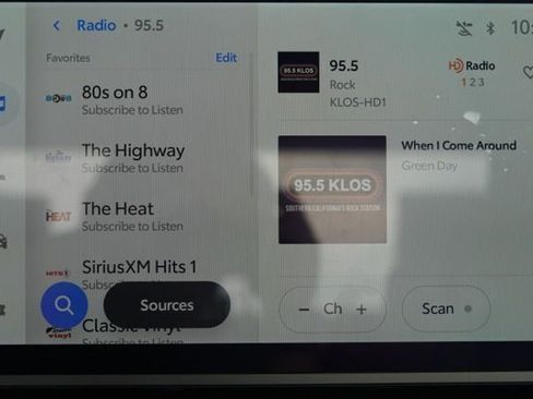 Used 2025 Toyota Tundra Limited image 30