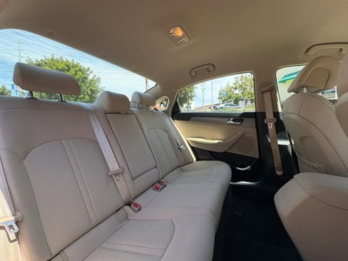 Used 2016 Hyundai Sonata SE image 15