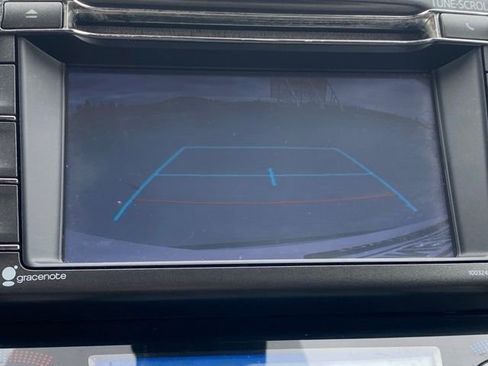 Used 2015 Toyota RAV4 Limited w/ Technology Package AWD/4WD image 14