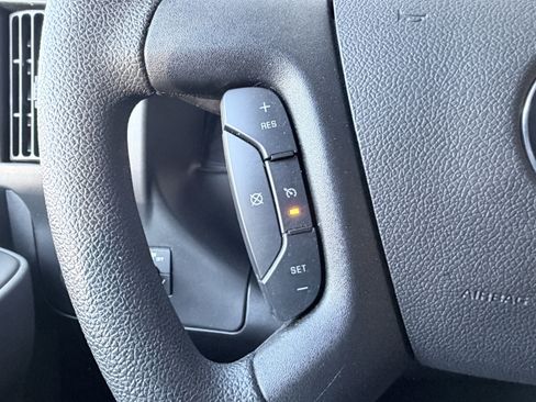 Used 2024 Chevrolet Express 2500 w/ Driver Convenience Package image 25