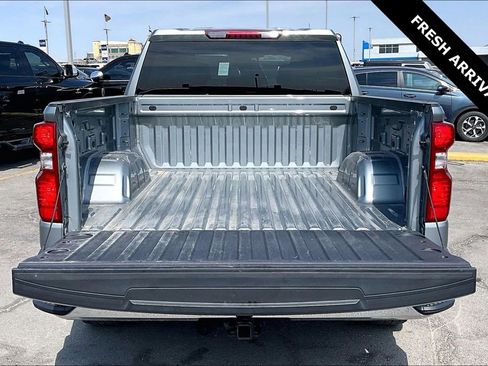 Used 2024 Chevrolet Silverado 1500 LT image 7