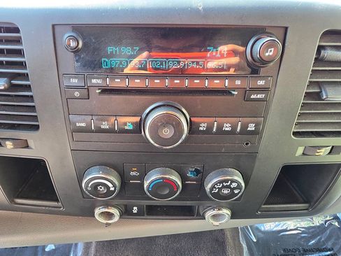 Used 2011 Chevrolet Silverado 1500 LS RWD image 33
