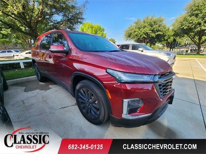 Used 2023 Chevrolet Traverse RS