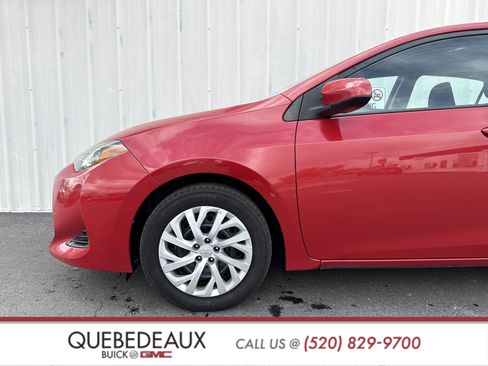 Used 2019 Toyota Corolla LE image 3
