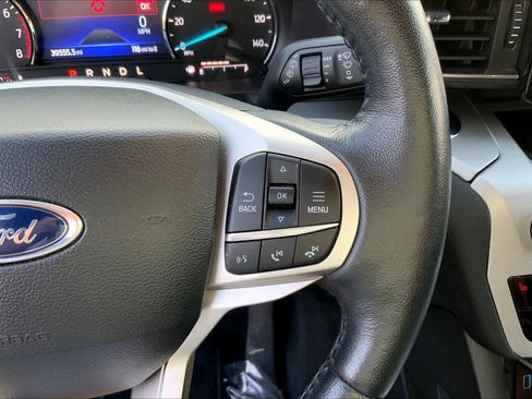 Used 2022 Ford Explorer XLT w/ Equipment Group 202A image 23