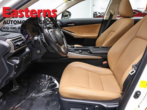 Used 2018 Lexus IS 300 AWD w/ Comfort Package image 14