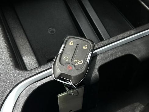 Used 2020 Chevrolet Silverado 1500 High Country w/ Safety Package II AWD/4WD image 48