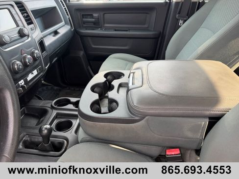 Used 2016 RAM 2500 Tradesman w/ Chrome Appearance Group AWD/4WD image 14