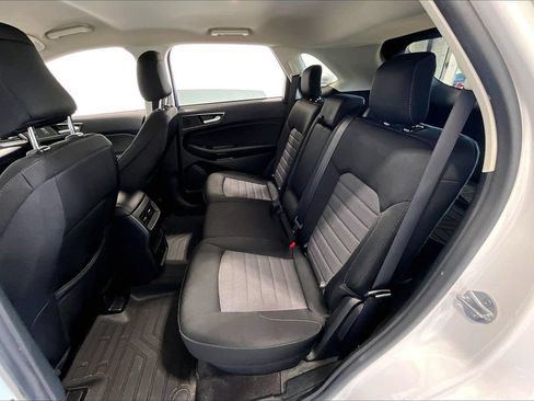Used 2023 Ford Edge SE w/ Black Appearance Package AWD/4WD image 18