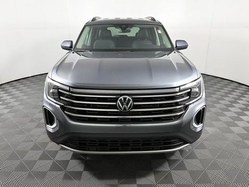 Certified 2025 Volkswagen Atlas SE image 34