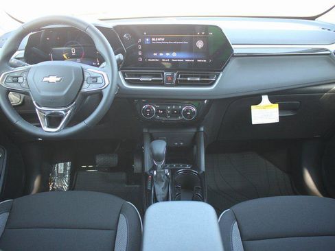 New 2026 Chevrolet TrailBlazer LT w/ Convenience Package image 8