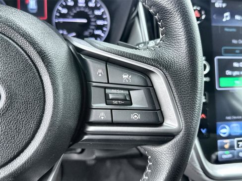 Used 2023 Subaru Outback Premium AWD/4WD image 17