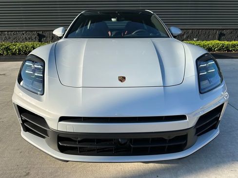 Used 2026 Porsche Panamera RWD image 8