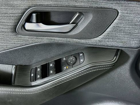 Certified 2023 Nissan Rogue SV AWD/4WD image 23