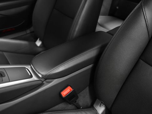 Certified 2017 Porsche 911 Carrera S image 40